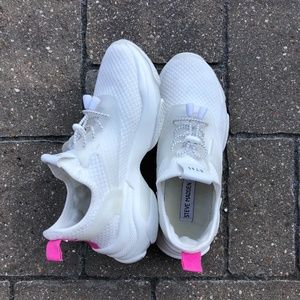 Steve Madden Myles White